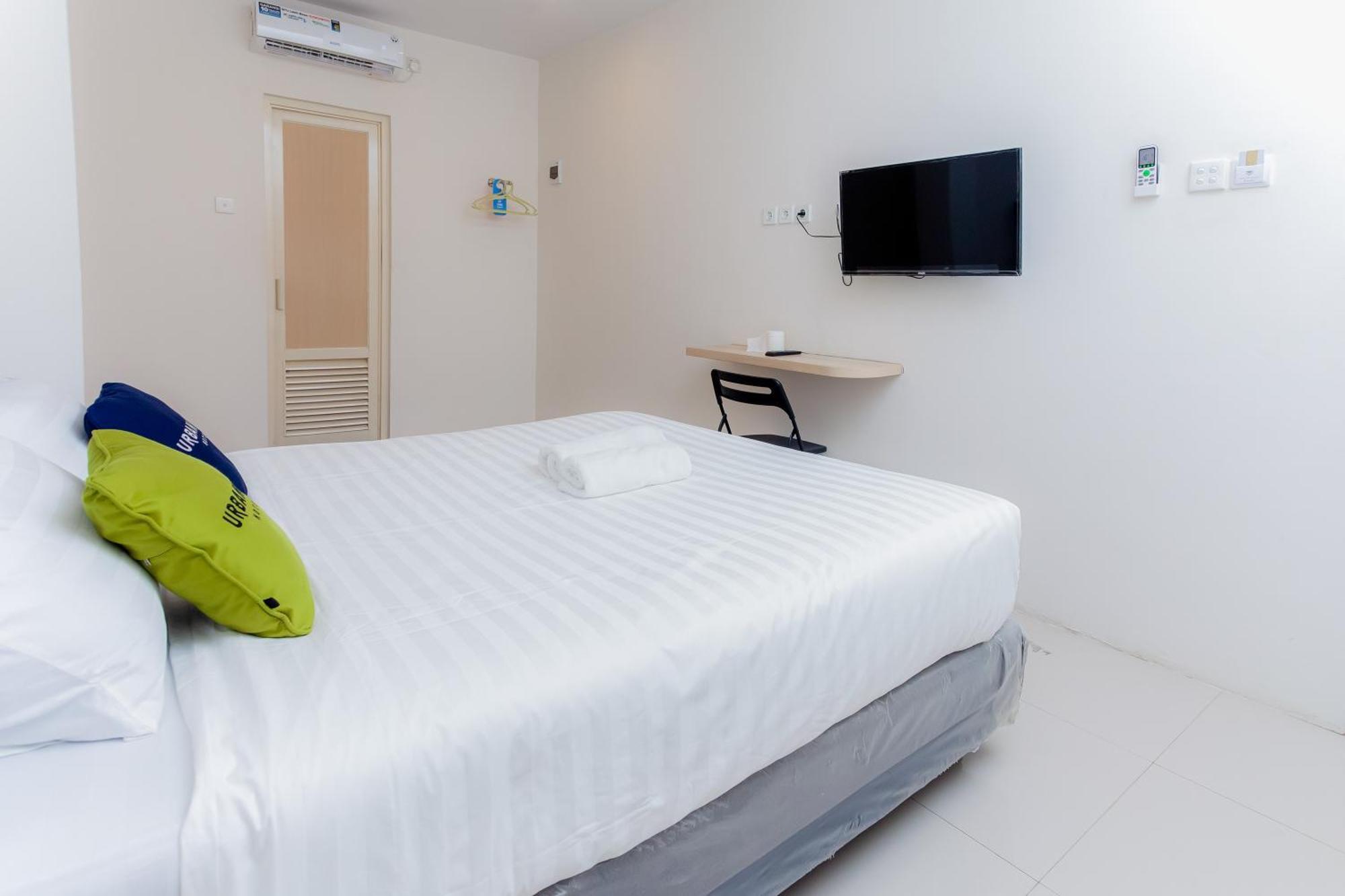 Urbanview Hotel Priority Samarinda By Reddoorz Esterno foto